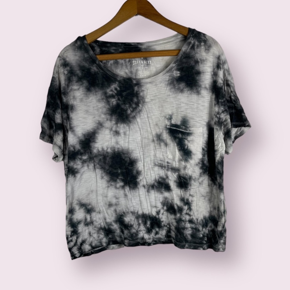 American Eagle Outfitters Soft & Sexy Tie Dye Tee Short Sleeve Pocket
